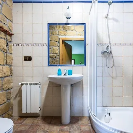 Perratzu Landarbide -ideal Parejas By Egona Apartmán